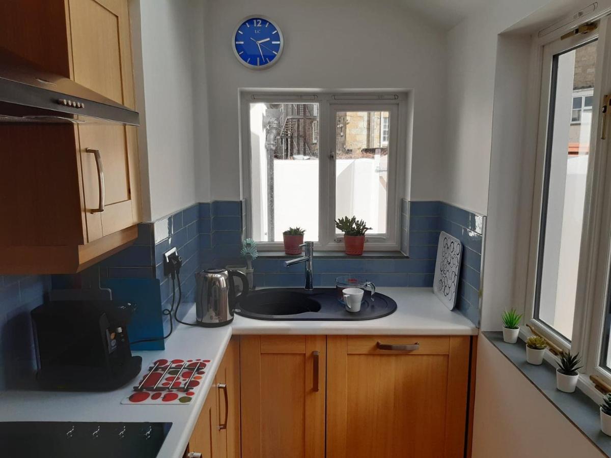 Sanderling - Grade 2 Listed Georgian Townhouse By The Sea 펜젠스 외부 사진